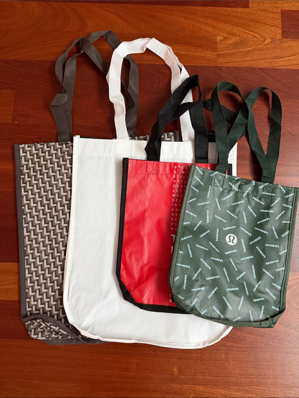 lululemon athletica Green Reusable Tote Bag - Compact Men’s Carry